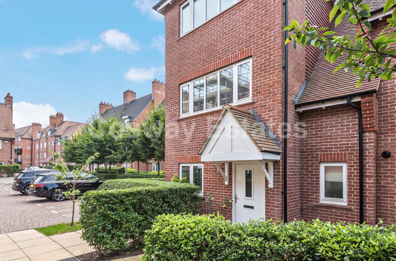 Tommy Flowers Mews, Mill Hill